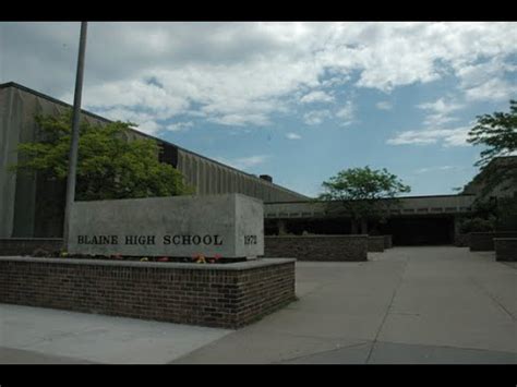 Blaine senior high - Blaine High School is a public school located in BLAINE, WA. It has 617 students in grades 9-12 with a student-teacher ratio of 17 to 1. According to state test scores, 47% of students are at least proficient in math and 67% in reading.